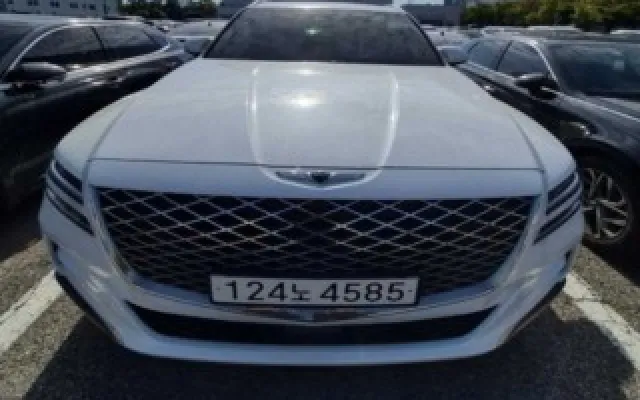 수원중고차직거래 GV80 디젤 3.0 AWD 매물 사진 7 - 2022/01 142,999km